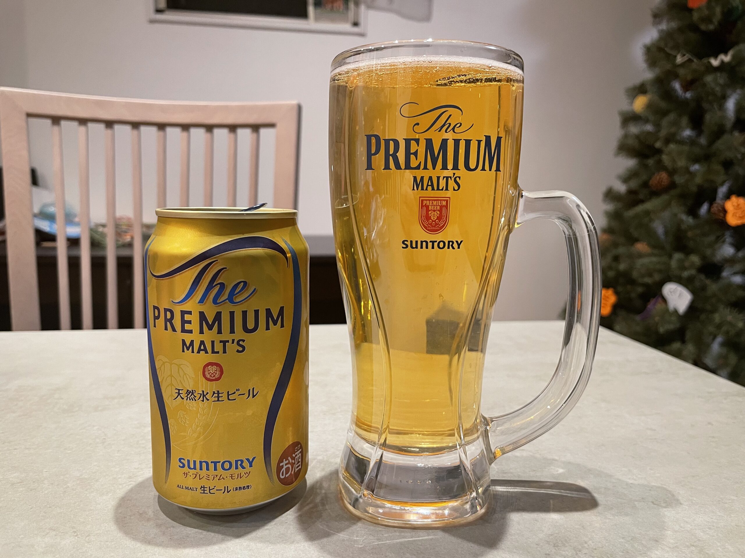 プレミアムモルツジョッキに350ml缶